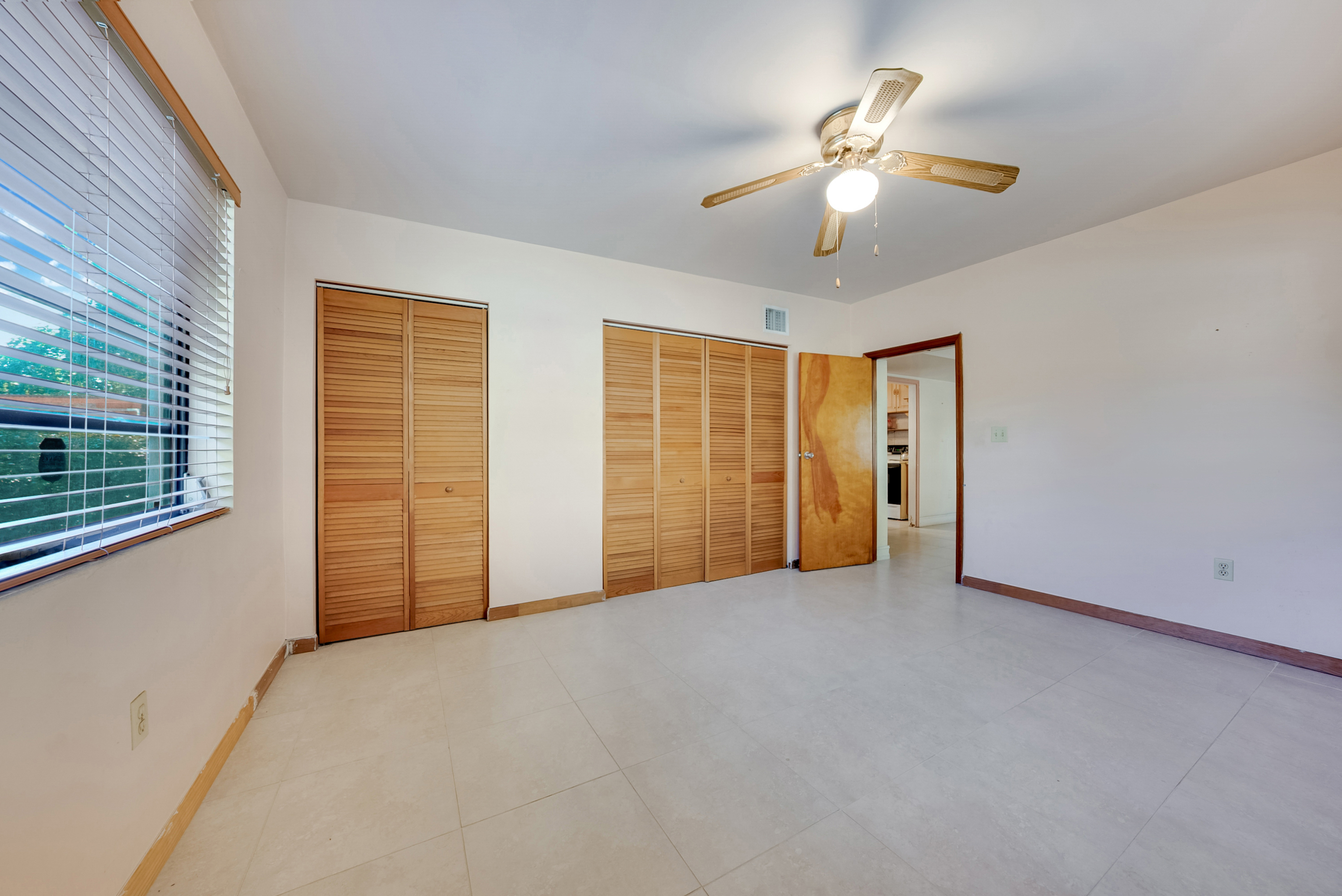  14115 NW 6th Ave, North Miami, FL, 33168 - 物件實景