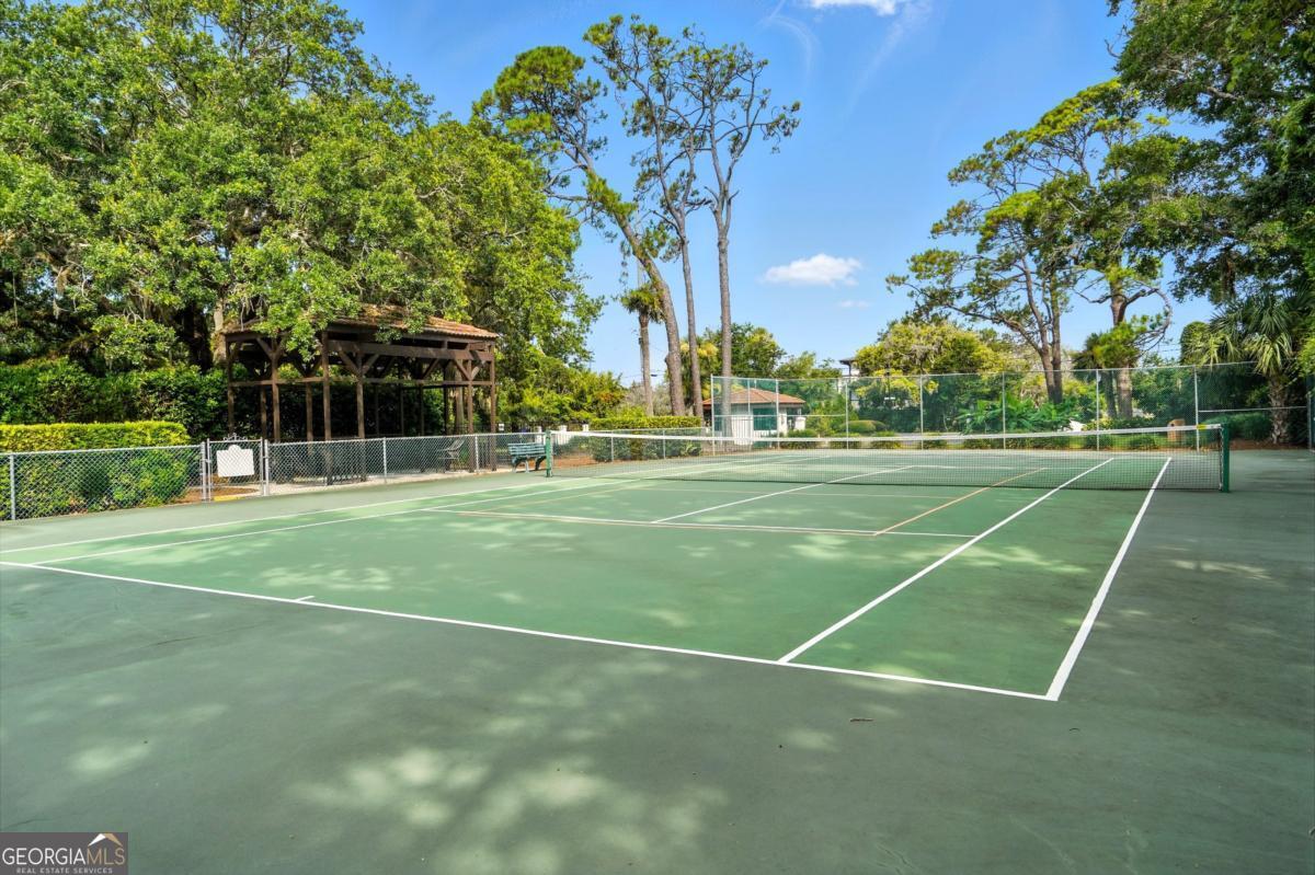 St. Simons, Georgia, 31522, United States, 2 Bedrooms Bedrooms, ,2 BathroomsBathrooms,Residential,For Sale,1991372