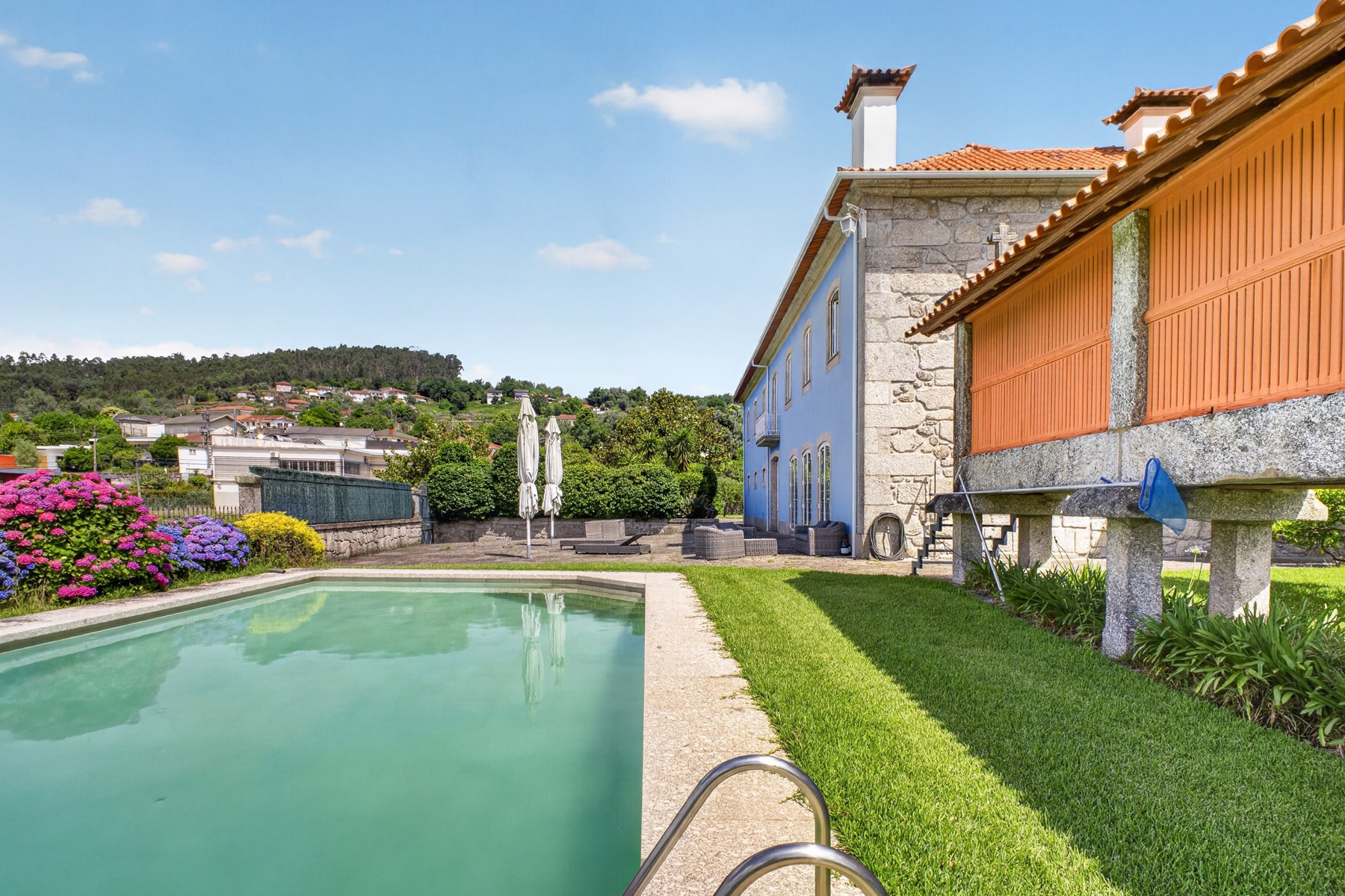  Farm, 9 bedrooms, for Sale - 物件實景