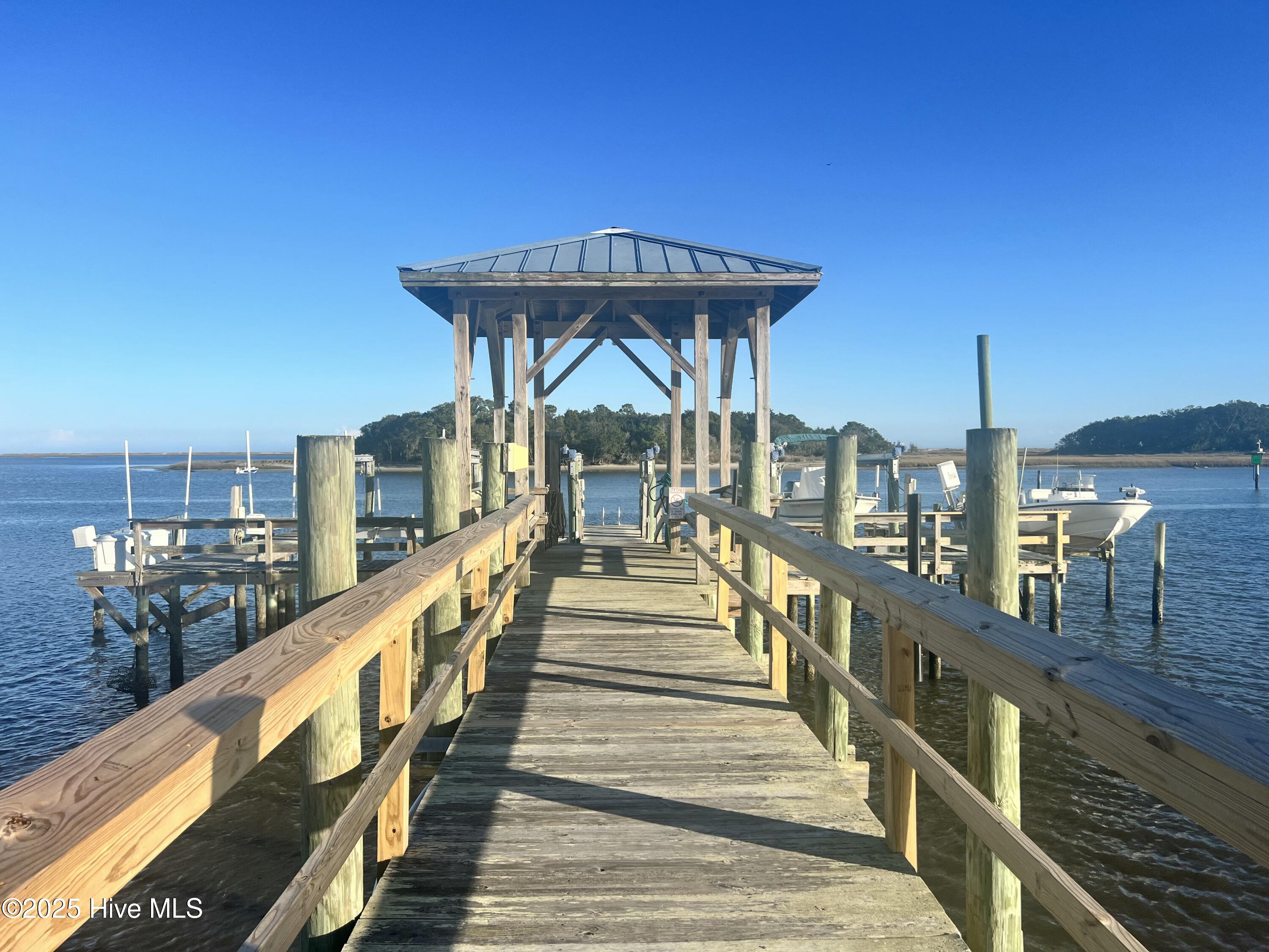 Wilmington, North Carolina, 28409, United States, 5 Bedrooms Bedrooms, ,4 BathroomsBathrooms,Residential,For Sale,1730628