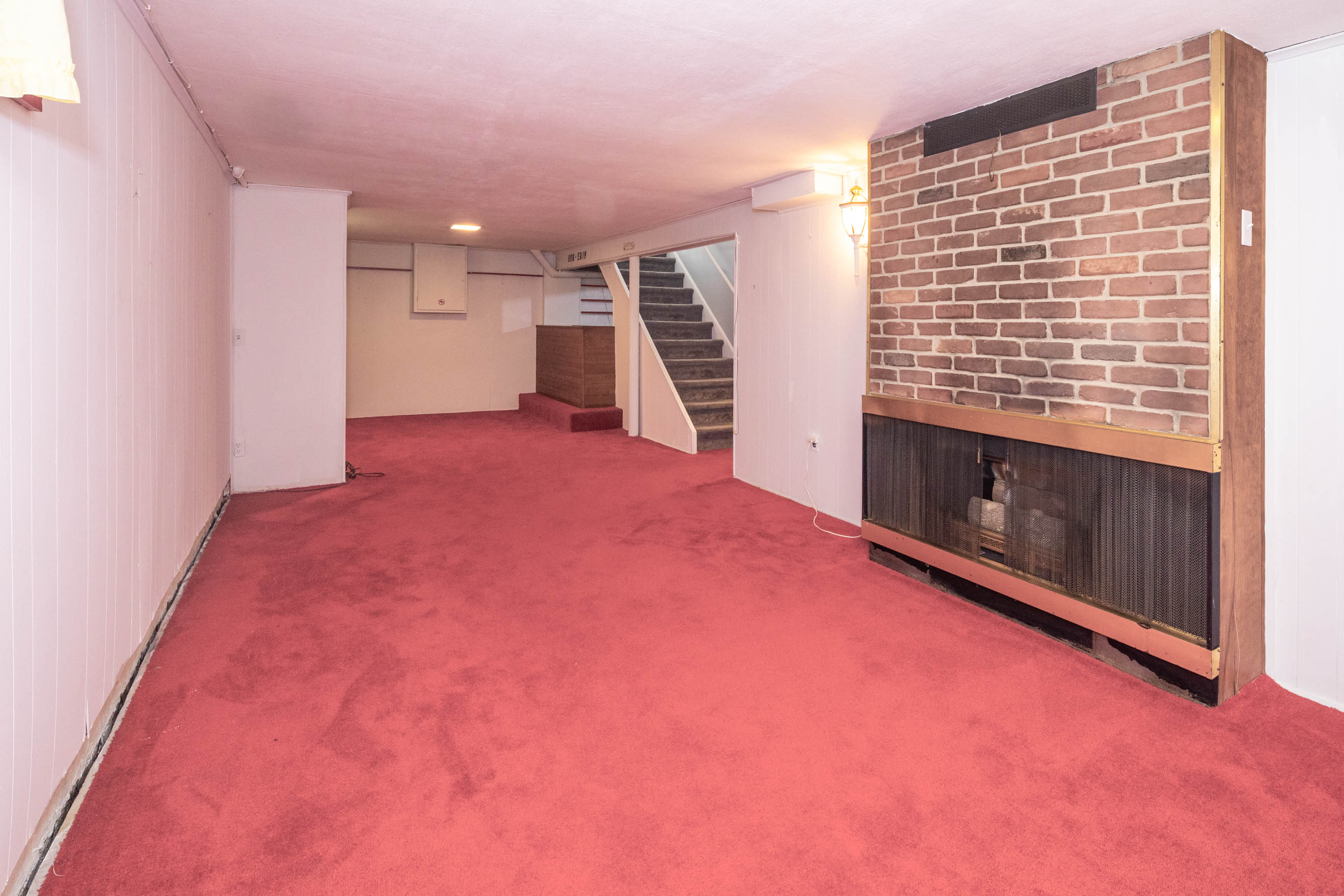 South Amboy, New Jersey, 08879, United States, 4 Bedrooms Bedrooms, ,2 BathroomsBathrooms,Residential,For Sale,1909705