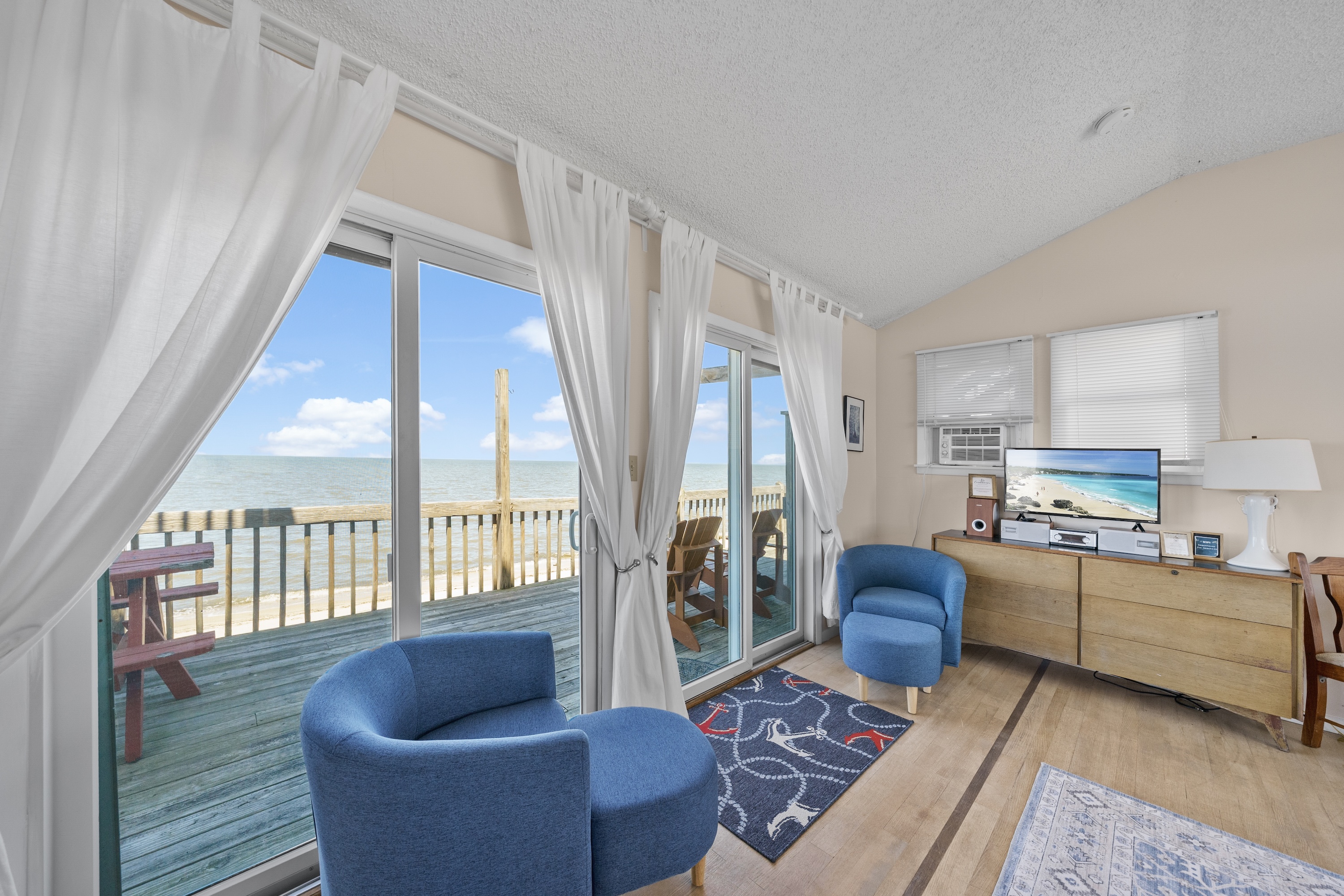  139 Beach Avenue - 物件實景