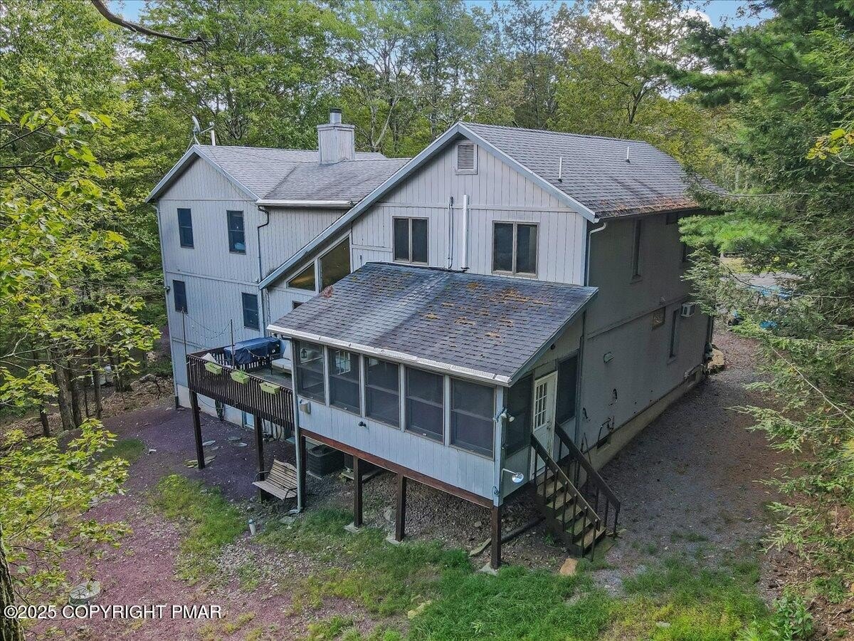 Lake Harmony, Pennsylvania, 18624, United States, 8 Bedrooms Bedrooms, ,4 BathroomsBathrooms,Residential,For Sale,1914089