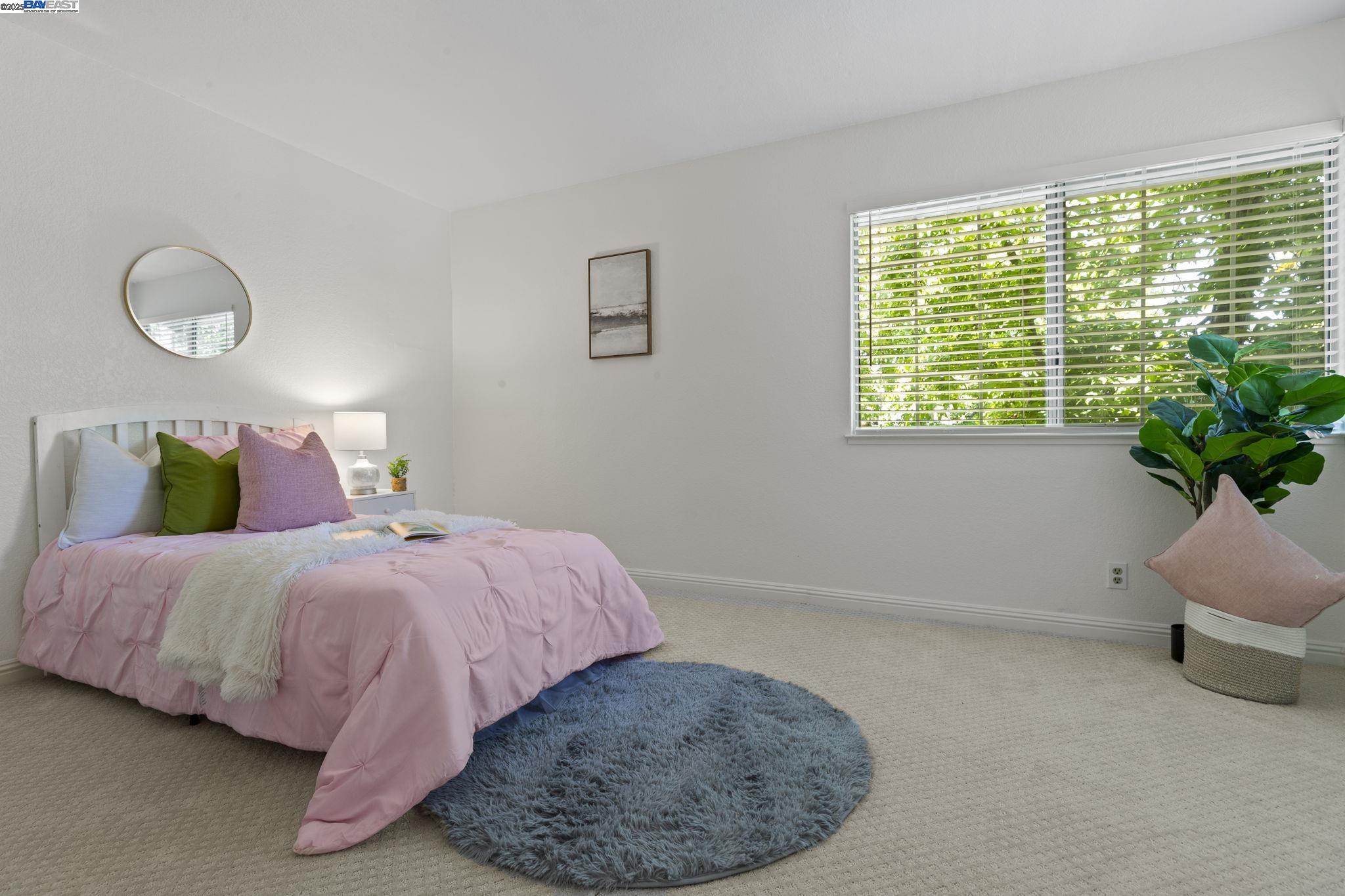 Pleasanton, California, 94566, United States, 4 Bedrooms Bedrooms, ,2 BathroomsBathrooms,Residential,For Sale,1901114