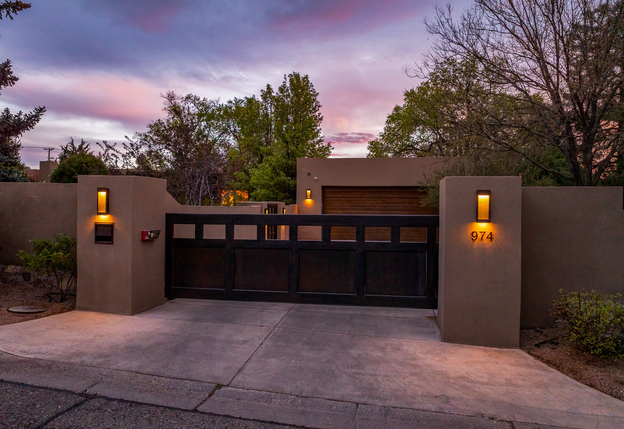  974 Old Santa Fe Trail - 物件實景