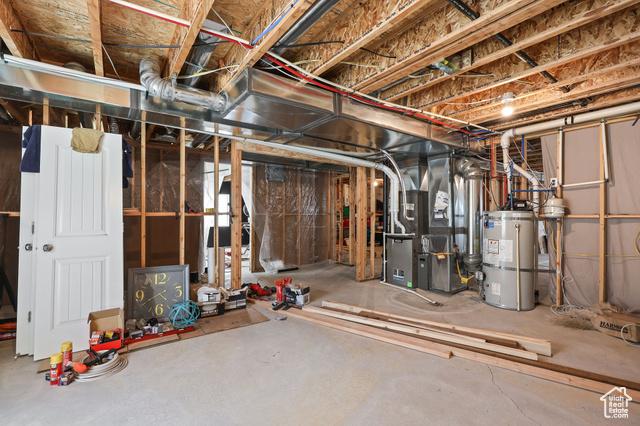 West Jordan, Utah, 84081, United States, 4 Bedrooms Bedrooms, ,3 BathroomsBathrooms,Residential,For Sale,1935106