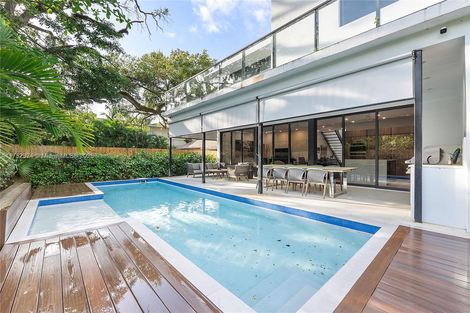 Miami, Florida, 33133, United States, 5 Bedrooms Bedrooms, ,5 BathroomsBathrooms,Residential,For Sale,1739354