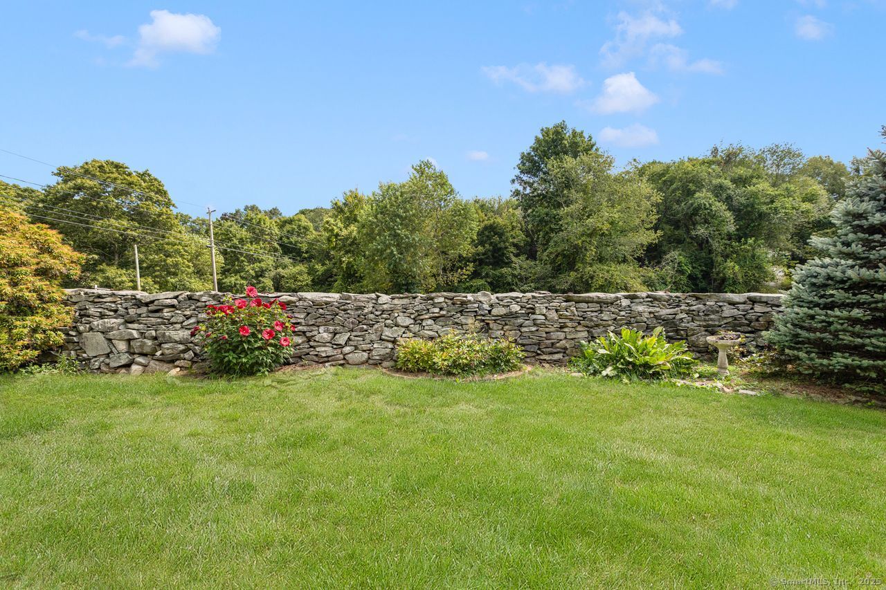 Griswold, Connecticut, 06351, United States, 3 Bedrooms Bedrooms, ,3 BathroomsBathrooms,Residential,For Sale,1941626