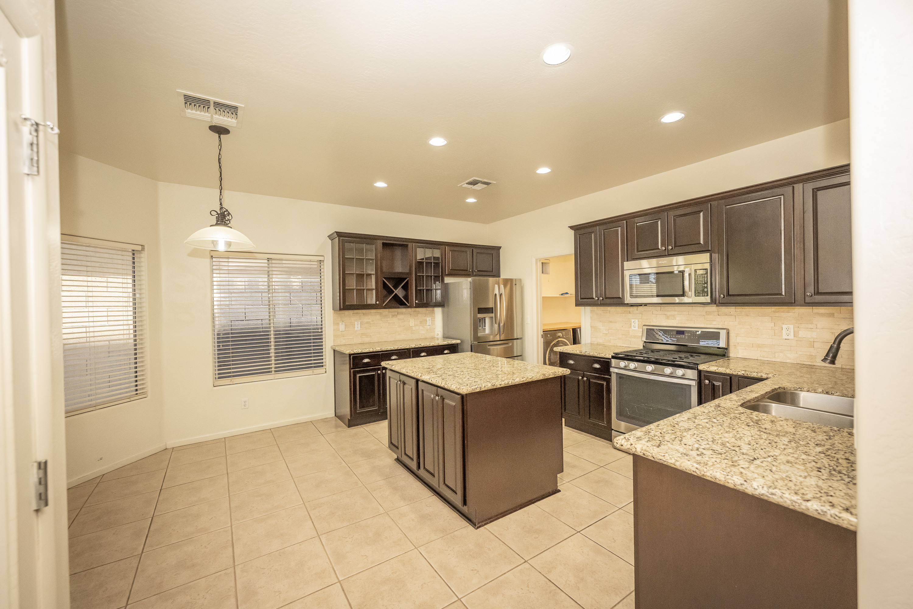 ANTHEM, Arizona, 85086, United States, 4 Bedrooms Bedrooms, ,3 BathroomsBathrooms,Residential,For Sale,1937658