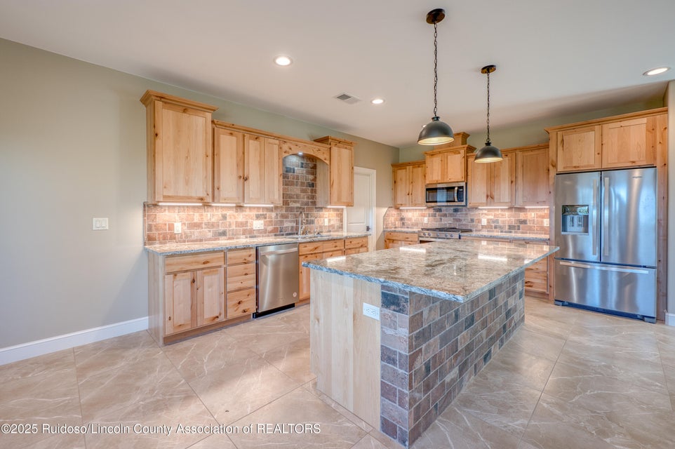 Ruidoso, New Mexico, 88345, United States, 4 Bedrooms Bedrooms, ,4 BathroomsBathrooms,Residential,For Sale,2006440