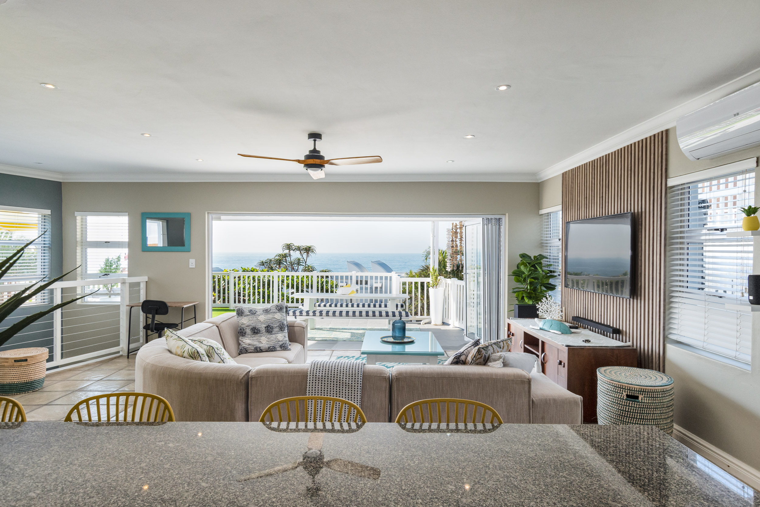  Newly Renovated Coastal Residence with Spectacular Ocean Views in Shaka