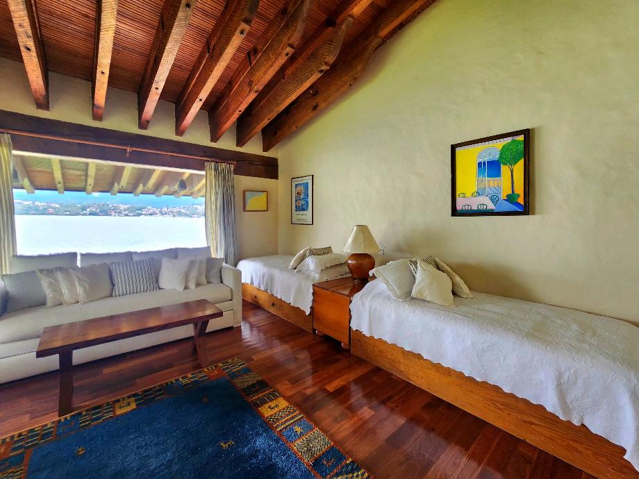 Valle de Bravo, Estado de méxico, 51200, Mexico, 4 Bedrooms Bedrooms, ,4 BathroomsBathrooms,Residential,For Sale,1998438