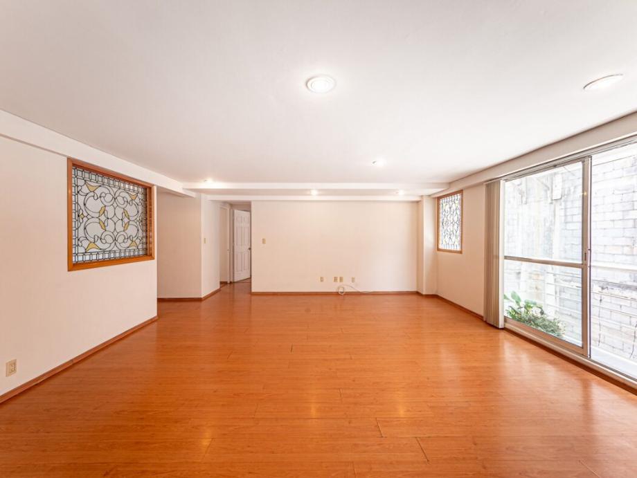 Rio Panuco, Cuauhtémoc, Ciudad de México, 06500, Mexico, 2 Bedrooms Bedrooms, ,2 BathroomsBathrooms,Residential,For Sale,Rio Panuco,1676779