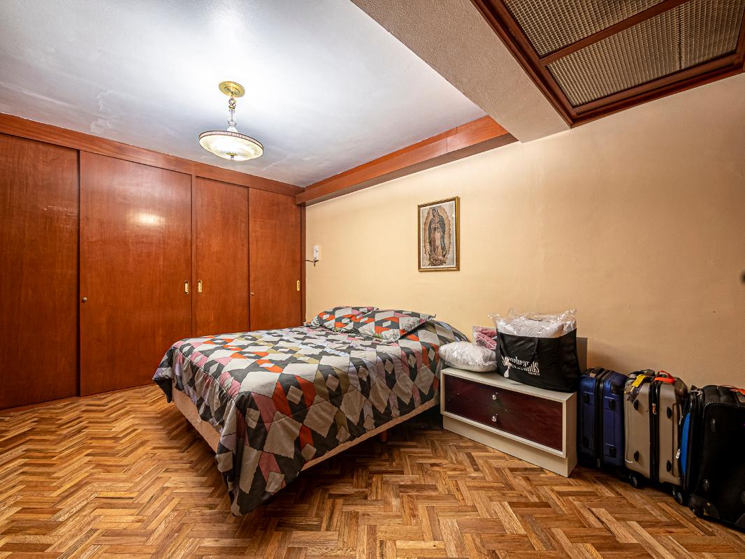 Avenida Cumbres de Acultzingo, Miguel Hidalgo, Ciudad de México, 11950, Mexico, 3 Bedrooms Bedrooms, ,3 BathroomsBathrooms,Residential,For Sale,Avenida Cumbres de Acultzingo,1444725