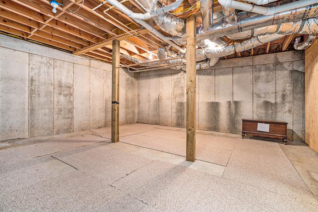 Ellijay, Georgia, 30536, United States, 5 Bedrooms Bedrooms, ,4 BathroomsBathrooms,Residential,For Sale,1859023