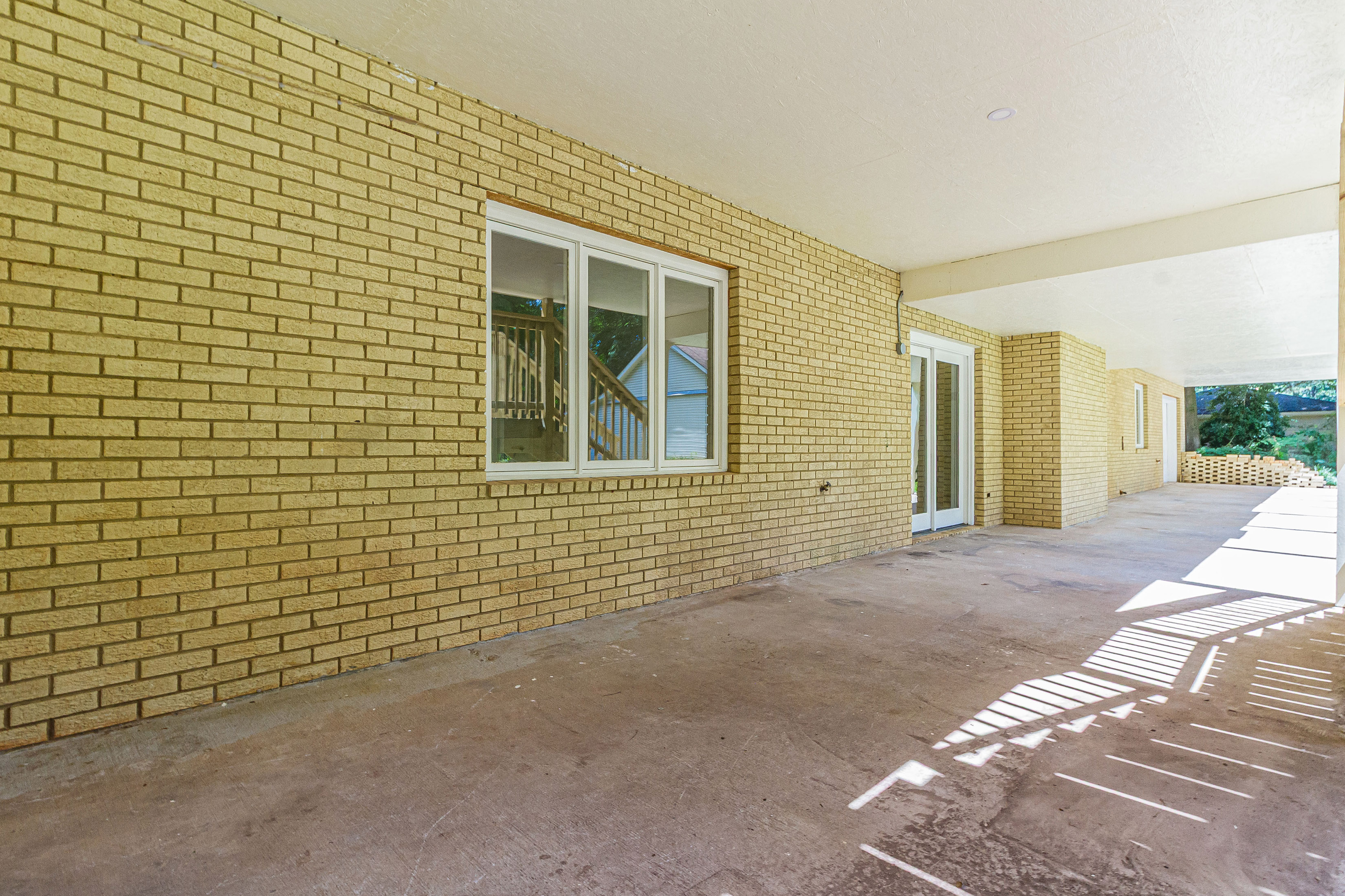  Stunning Fully Renovated Ranch - 物件實景