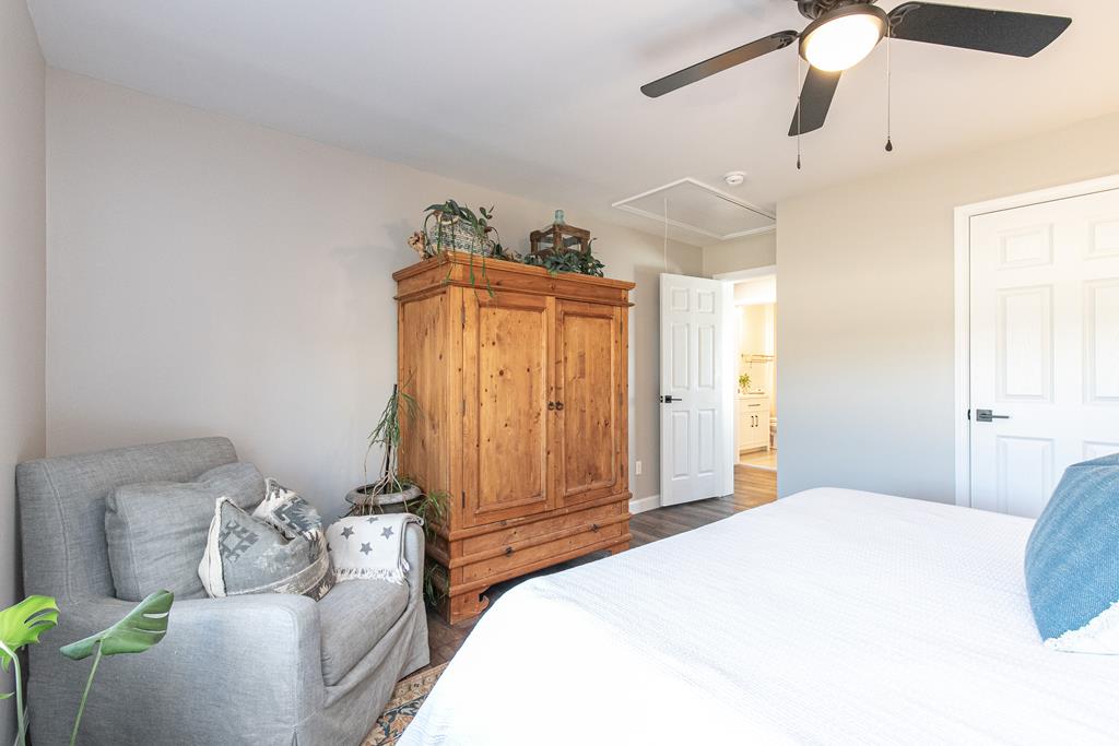 Onancock, Virginia, 23417, United States, 3 Bedrooms Bedrooms, ,2 BathroomsBathrooms,Residential,For Sale,1927447