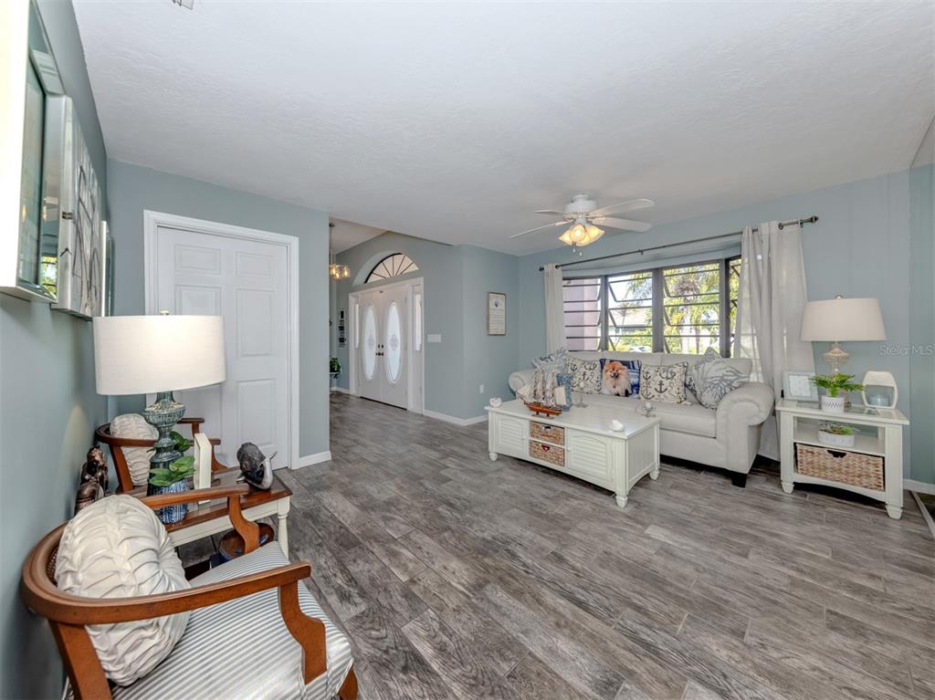 Venice, Florida, 34285, United States, 3 Bedrooms Bedrooms, ,2 BathroomsBathrooms,Residential,For Sale,2000610