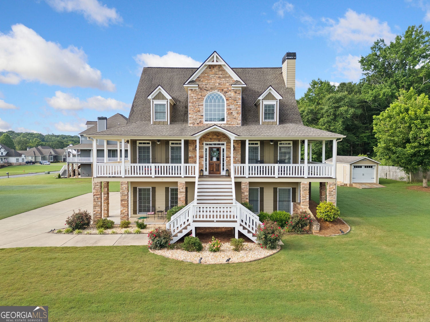 Euharlee, Georgia, 30145, United States, 5 Bedrooms Bedrooms, ,5 BathroomsBathrooms,Residential,For Sale,2007597