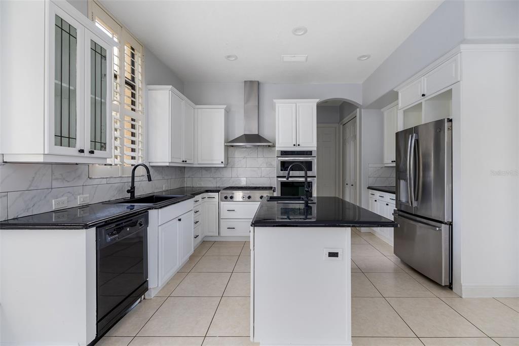 Lakewood Ranch, Florida, 34202, United States, 5 Bedrooms Bedrooms, ,4 BathroomsBathrooms,Residential,For Sale,1992150