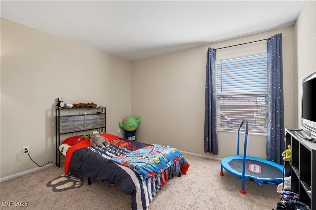 North Las Vegas, Nevada, 89031, United States, 5 Bedrooms Bedrooms, ,2 BathroomsBathrooms,Residential,For Sale,1983767