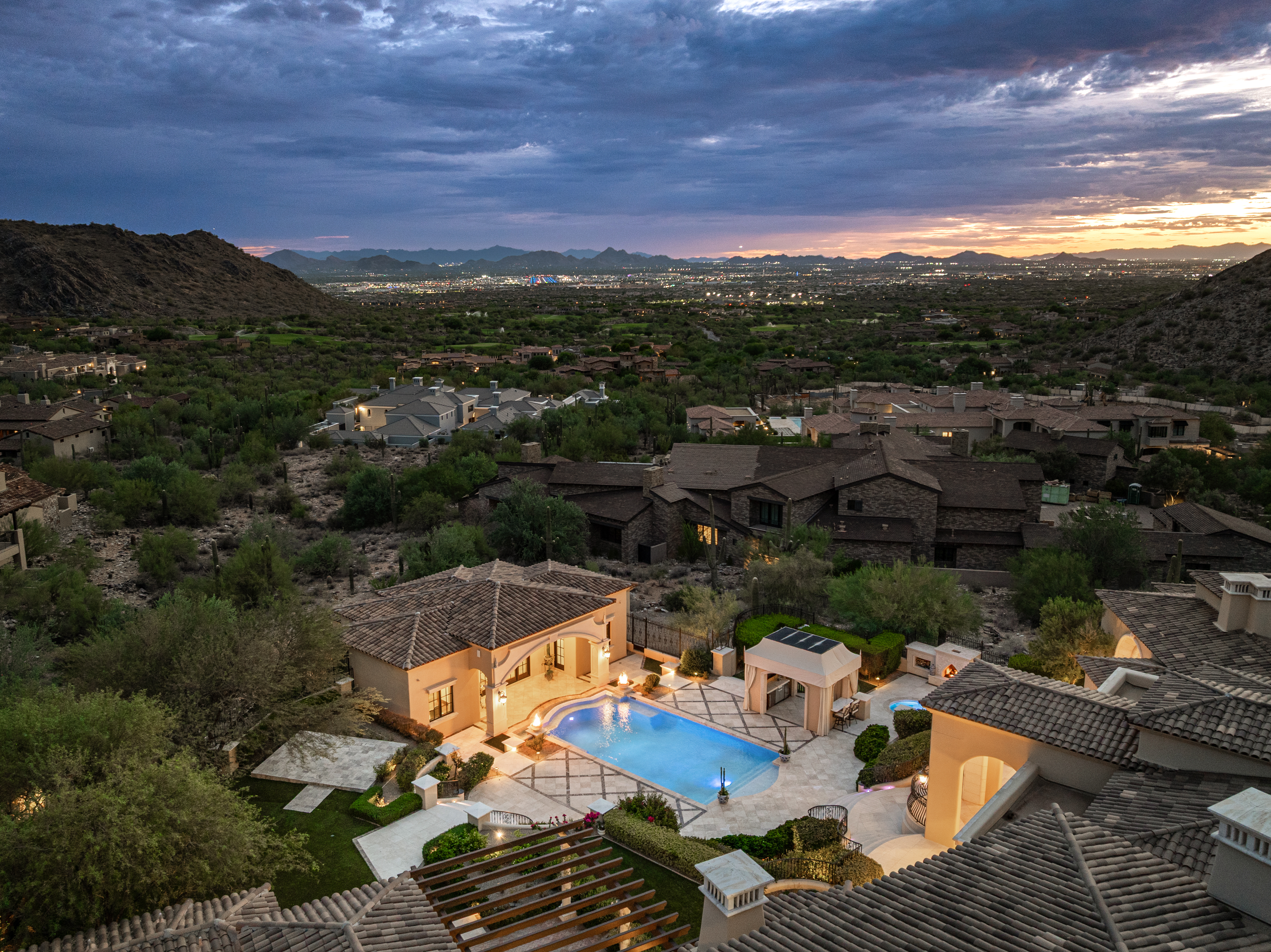  10947 E WINGSPAN WAY¦Scottsdale, AZ - 物件實景