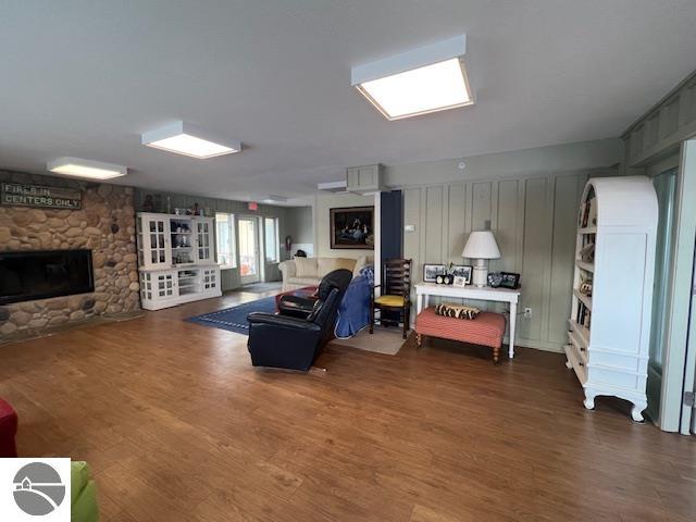 Northport, Michigan, 49670, United States, 6 Bedrooms Bedrooms, ,9 BathroomsBathrooms,Residential,For Sale,1990249