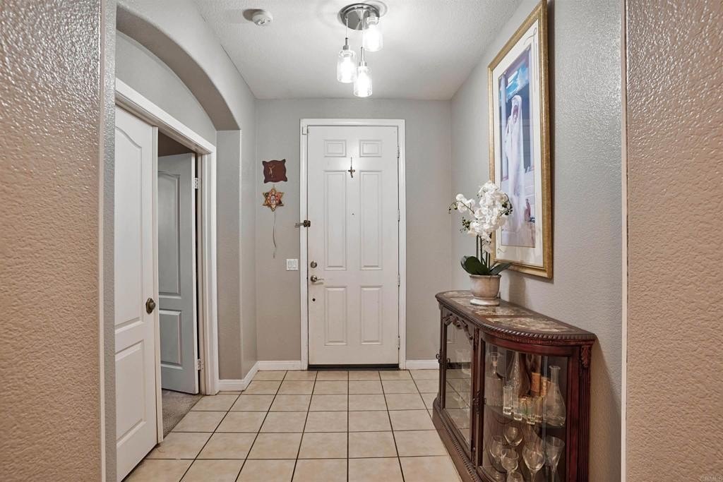 Hemet, California, 92545, United States, 5 Bedrooms Bedrooms, ,3 BathroomsBathrooms,Residential,For Sale,1969134