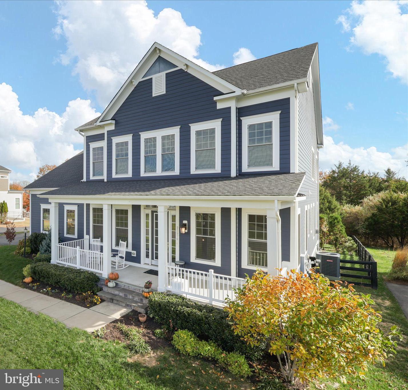 Aldie, Virginia, 20105, United States, 5 Bedrooms Bedrooms, ,5 BathroomsBathrooms,Residential,For Sale,1987386