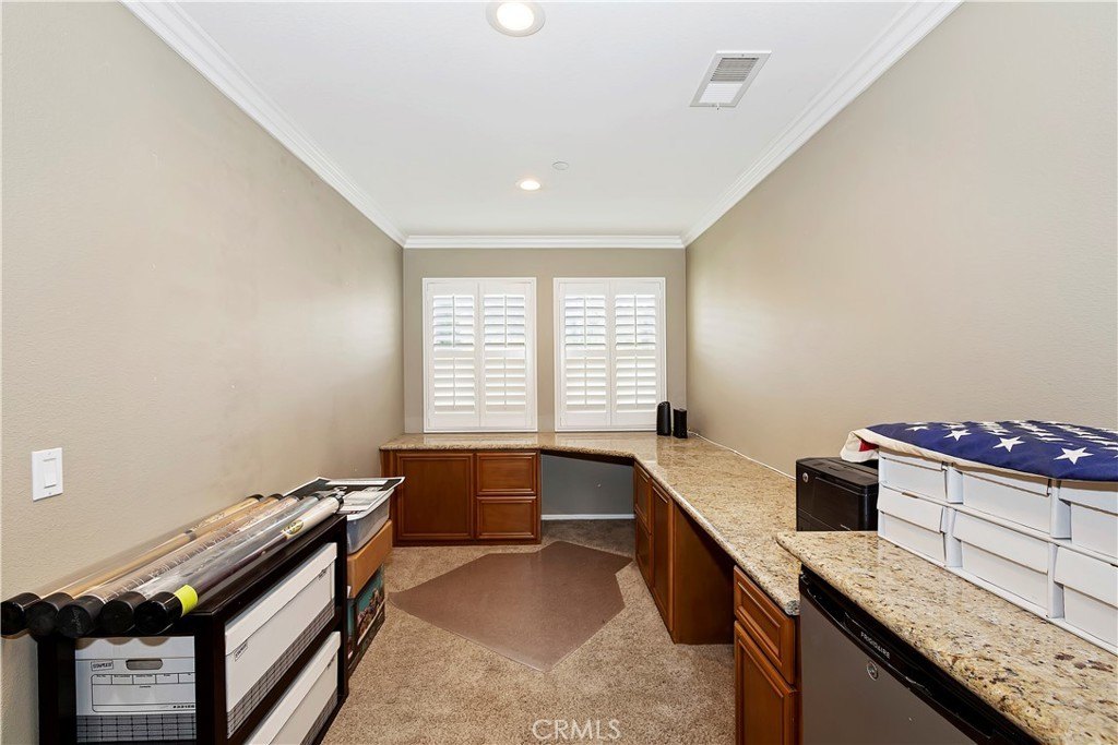 Fontana, California, 92336, United States, 4 Bedrooms Bedrooms, ,3 BathroomsBathrooms,Residential,For Sale,1970103