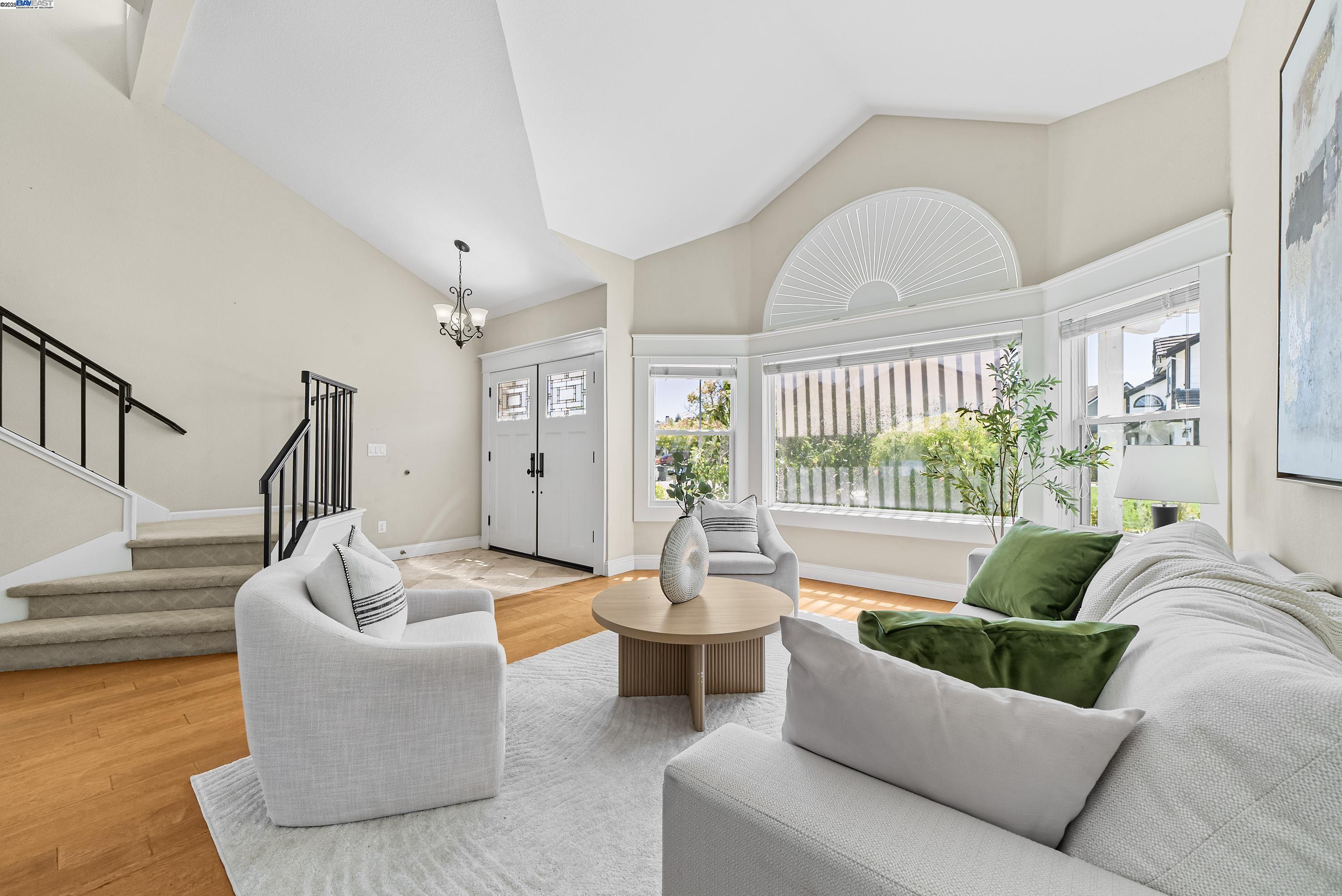Pleasanton, California, 94566, United States, 4 Bedrooms Bedrooms, ,3 BathroomsBathrooms,Residential,For Sale,1940349