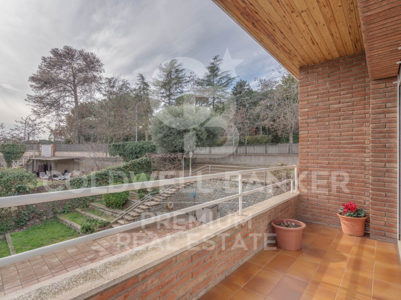 Cerdanyola del Vallès, Catalonia, ES, 4 Bedrooms Bedrooms, ,3 BathroomsBathrooms,Residential,For Sale,1622423