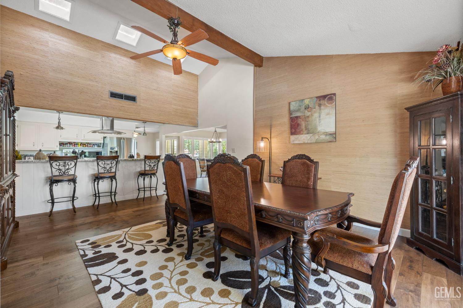 Bakersfield, California, 93309, United States, 3 Bedrooms Bedrooms, ,3 BathroomsBathrooms,Residential,For Sale,1882535