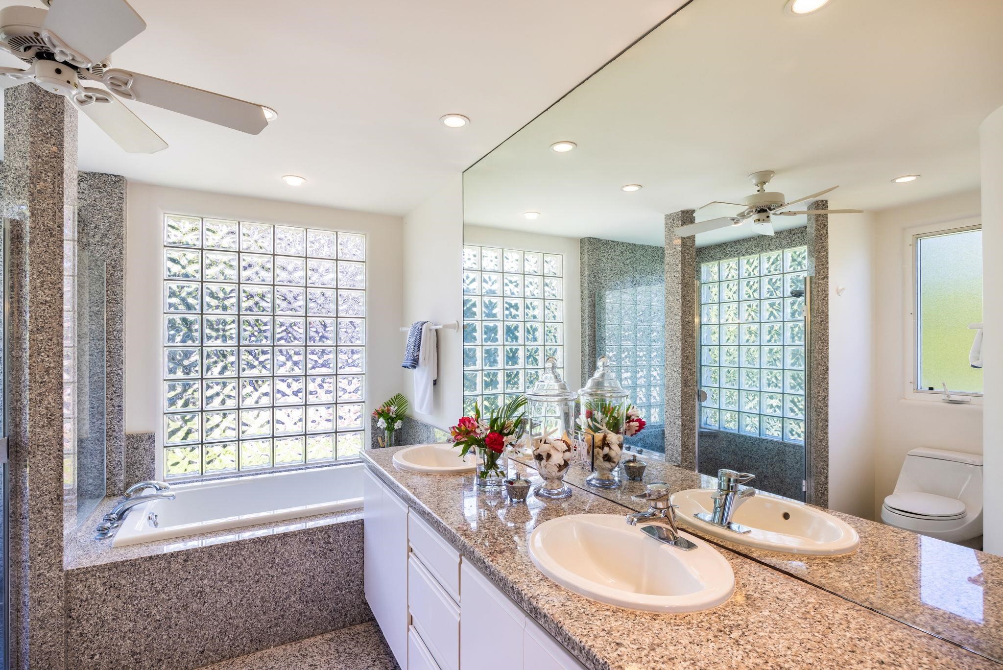 Lahaina, Hawaii, 96761, United States, 4 Bedrooms Bedrooms, ,5 BathroomsBathrooms,Residential,For Sale,1730605