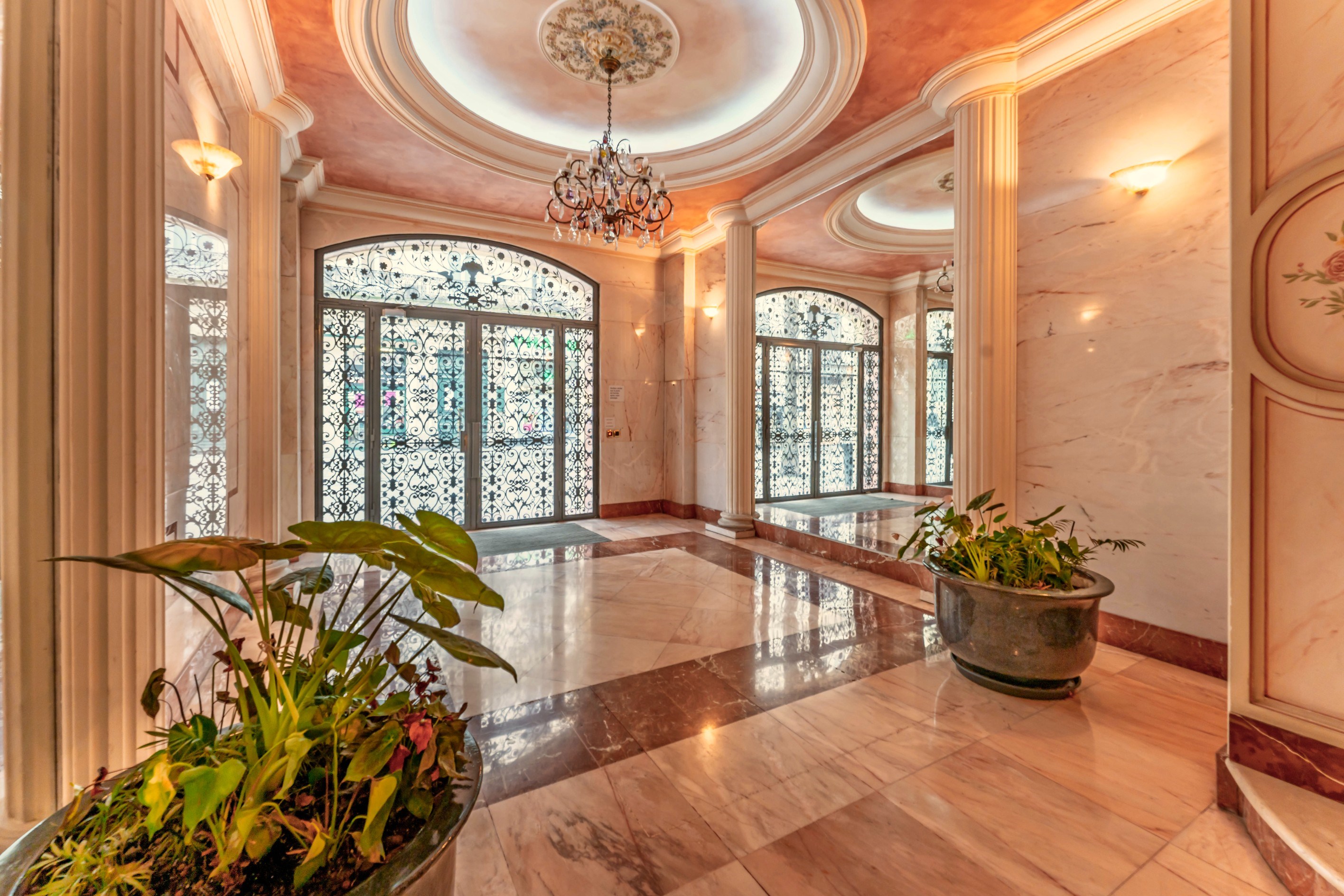  Exclusive to the Ecusson district, an incredible apartment with terraces and el… - 物件實景