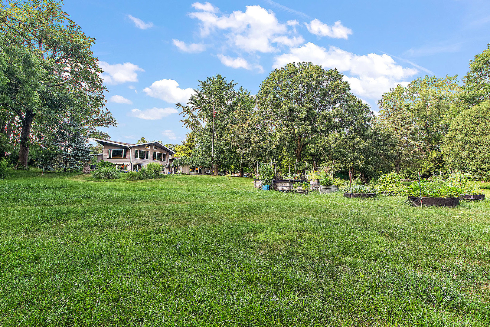 New Lenox, Illinois, 60451, United States, 5 Bedrooms Bedrooms, ,3 BathroomsBathrooms,Residential,For Sale,1889760