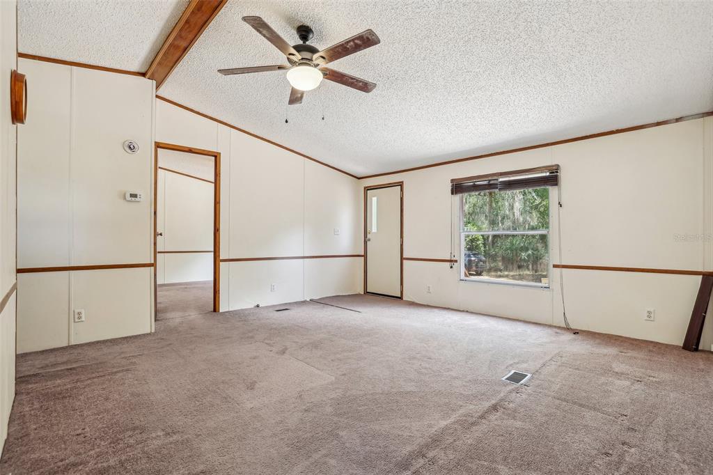 Edgewater, Florida, 32132, United States, 5 Bedrooms Bedrooms, ,4 BathroomsBathrooms,Residential,For Sale,1794815