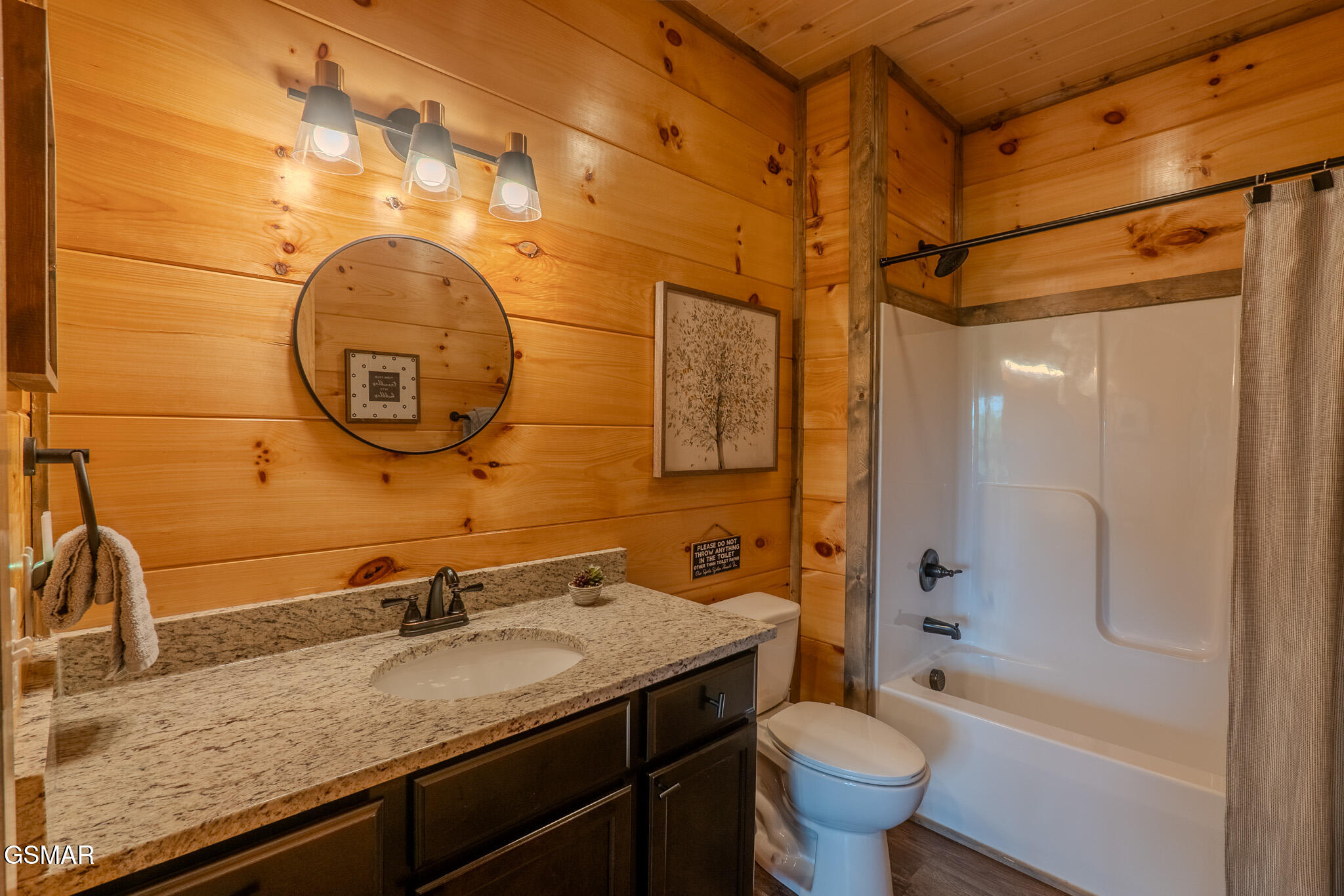 Sevierville, Tennessee, 37876, United States, 3 Bedrooms Bedrooms, ,3 BathroomsBathrooms,Residential,For Sale,2020678