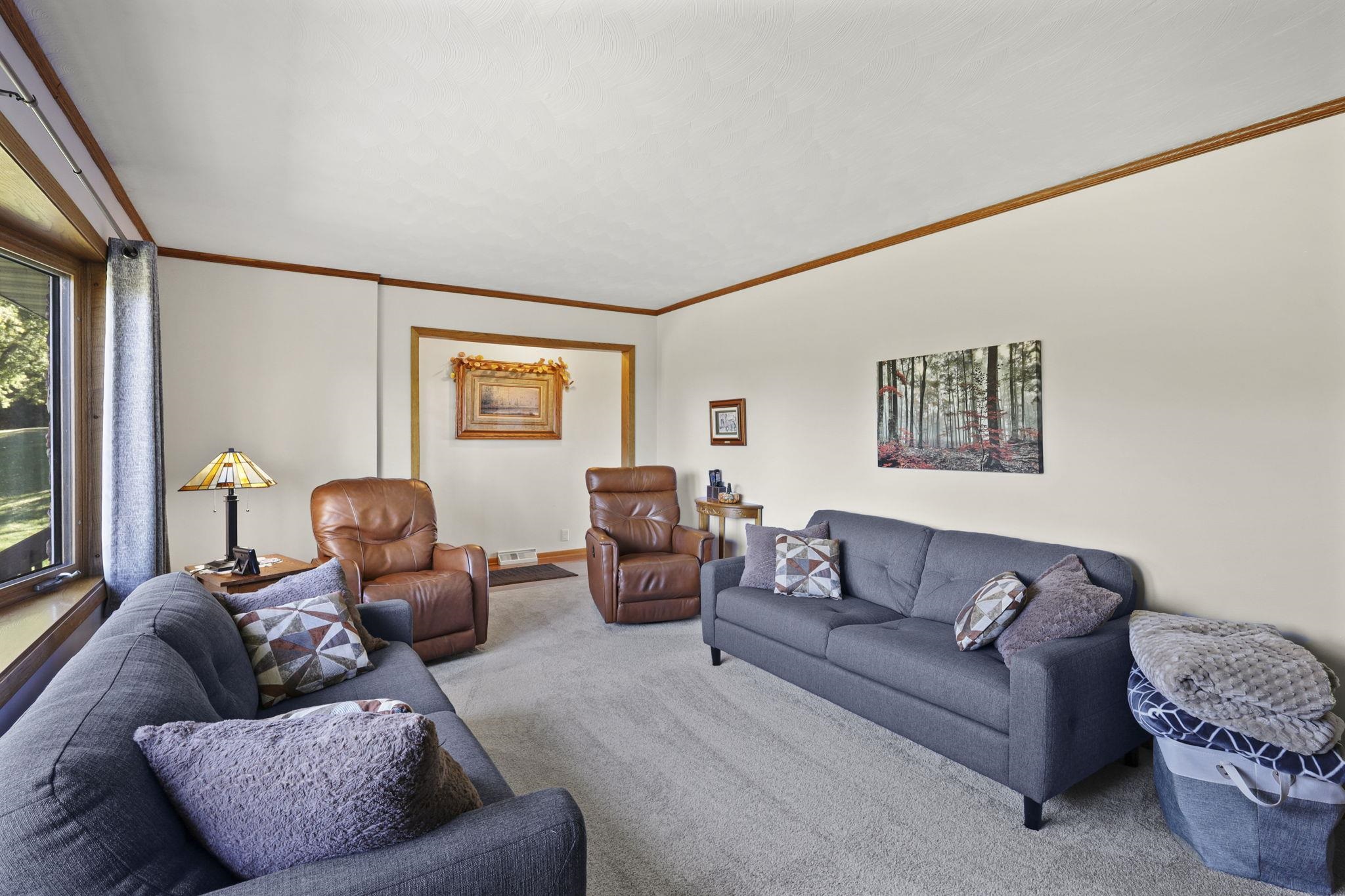 Plain, Wisconsin, 53577, United States, 4 Bedrooms Bedrooms, ,3 BathroomsBathrooms,Residential,For Sale,1974595