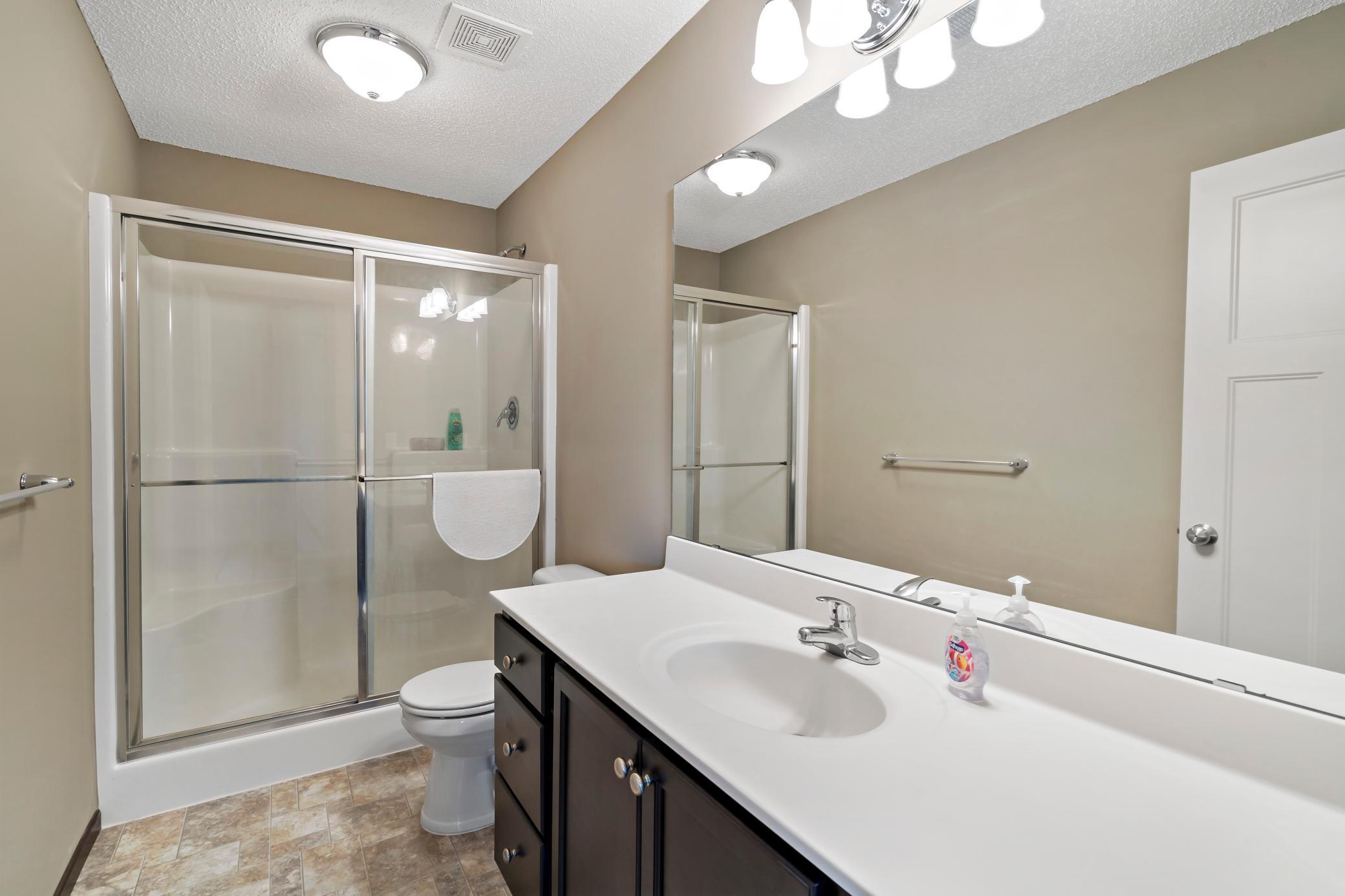 Shakopee, Minnesota, 55379, United States, 5 Bedrooms Bedrooms, ,2 BathroomsBathrooms,Residential,For Sale,1918771