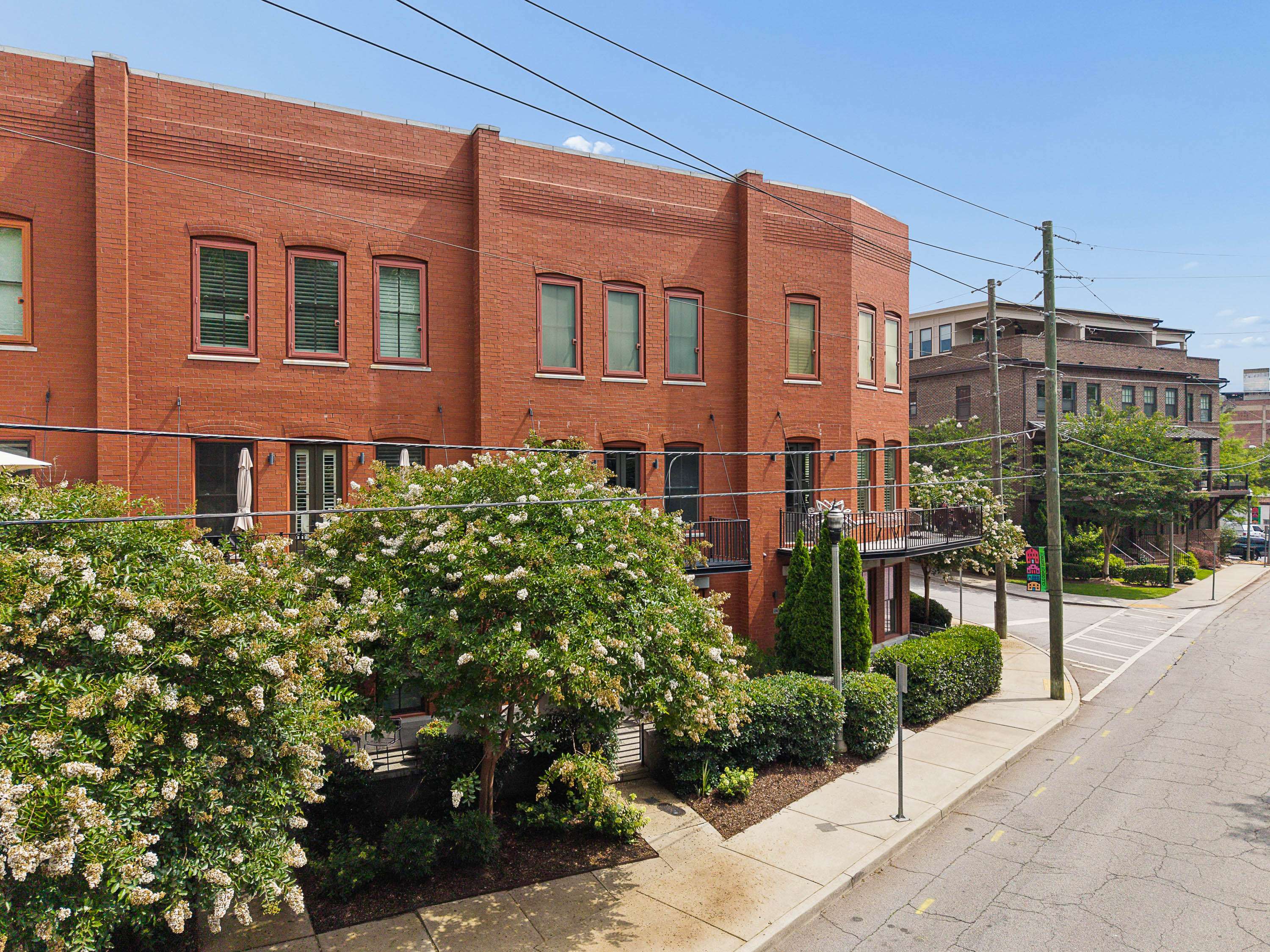  Stunning Townhome in Decatur