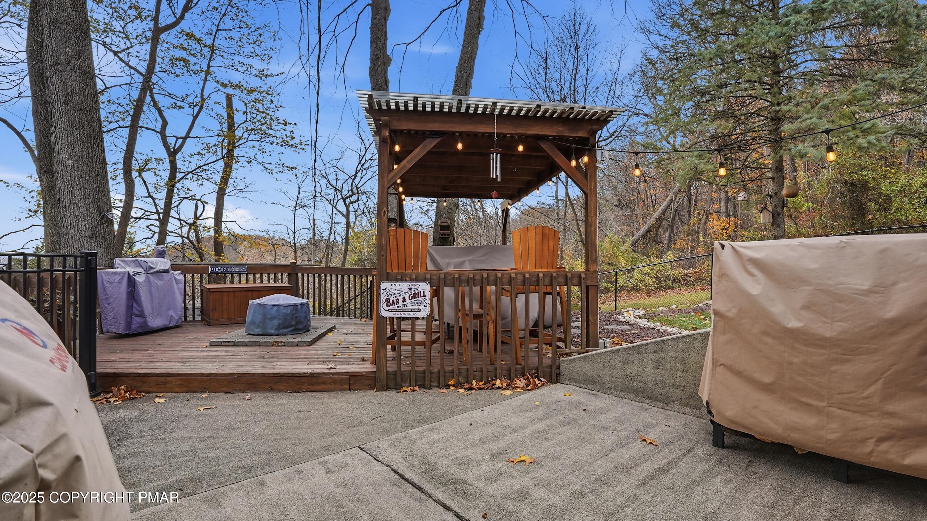 Allentown, Pennsylvania, 18103, United States, 3 Bedrooms Bedrooms, ,2 BathroomsBathrooms,Residential,For Sale,1993395