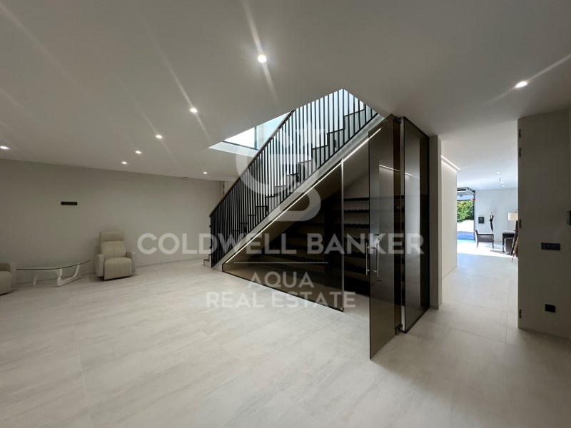 Alicante, Altea, Zona de Mascarat Alicante, Altea, Altea, Comunidad Valenciana, ES, 5 Bedrooms Bedrooms, ,7 BathroomsBathrooms,Residential,For Sale,Alicante, Altea, Zona de Mascarat Alicante, Altea,1671977