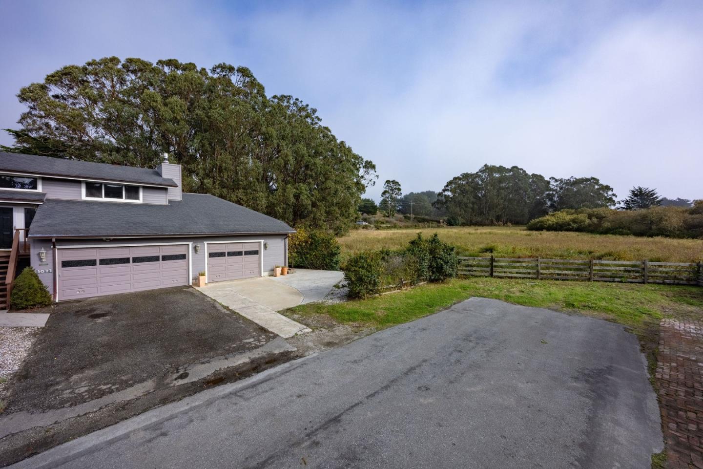 Moss Beach, California, 94038, United States, 3 Bedrooms Bedrooms, ,3 BathroomsBathrooms,Residential,For Sale,1989449