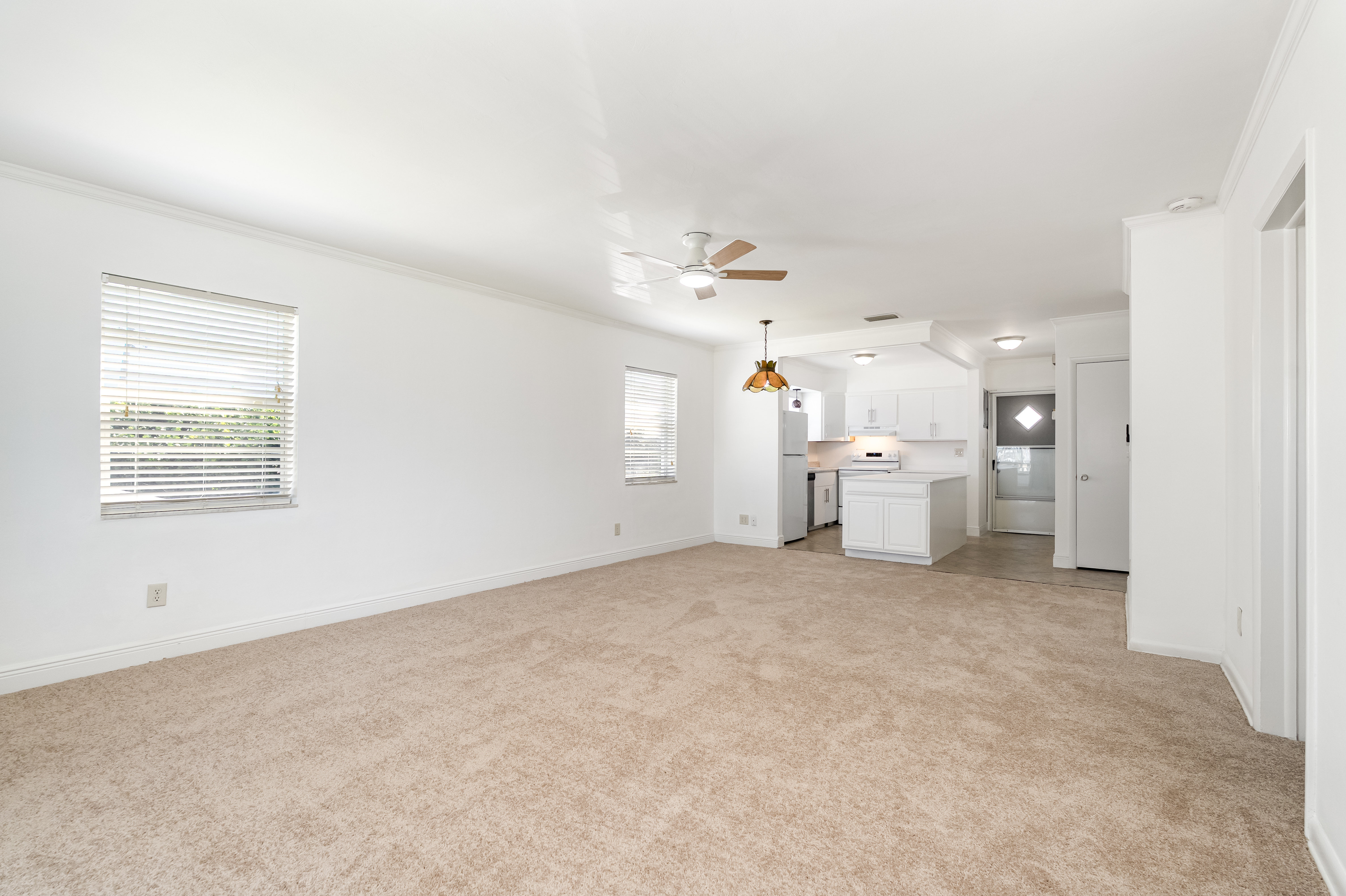  2186 Highway A1a, Unit# C6, Indian Harbour Beach, FL, 32937 - 物件實景