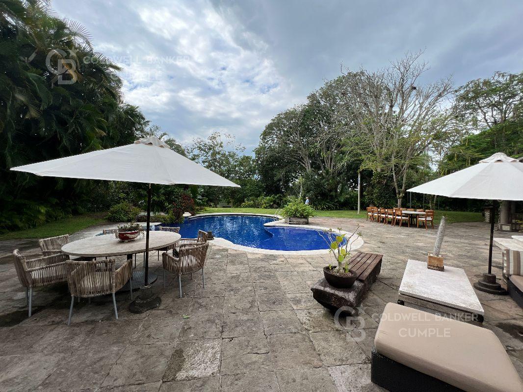 Carretera Playa de Vaca - Boca del R?o, Medellín de Bravo, Veracruz de Ignacio de la Llave, 94274, Mexico, 4 Bedrooms Bedrooms, ,5 BathroomsBathrooms,Residential,For Sale,Carretera Playa de Vaca - Boca del R?o,1441893