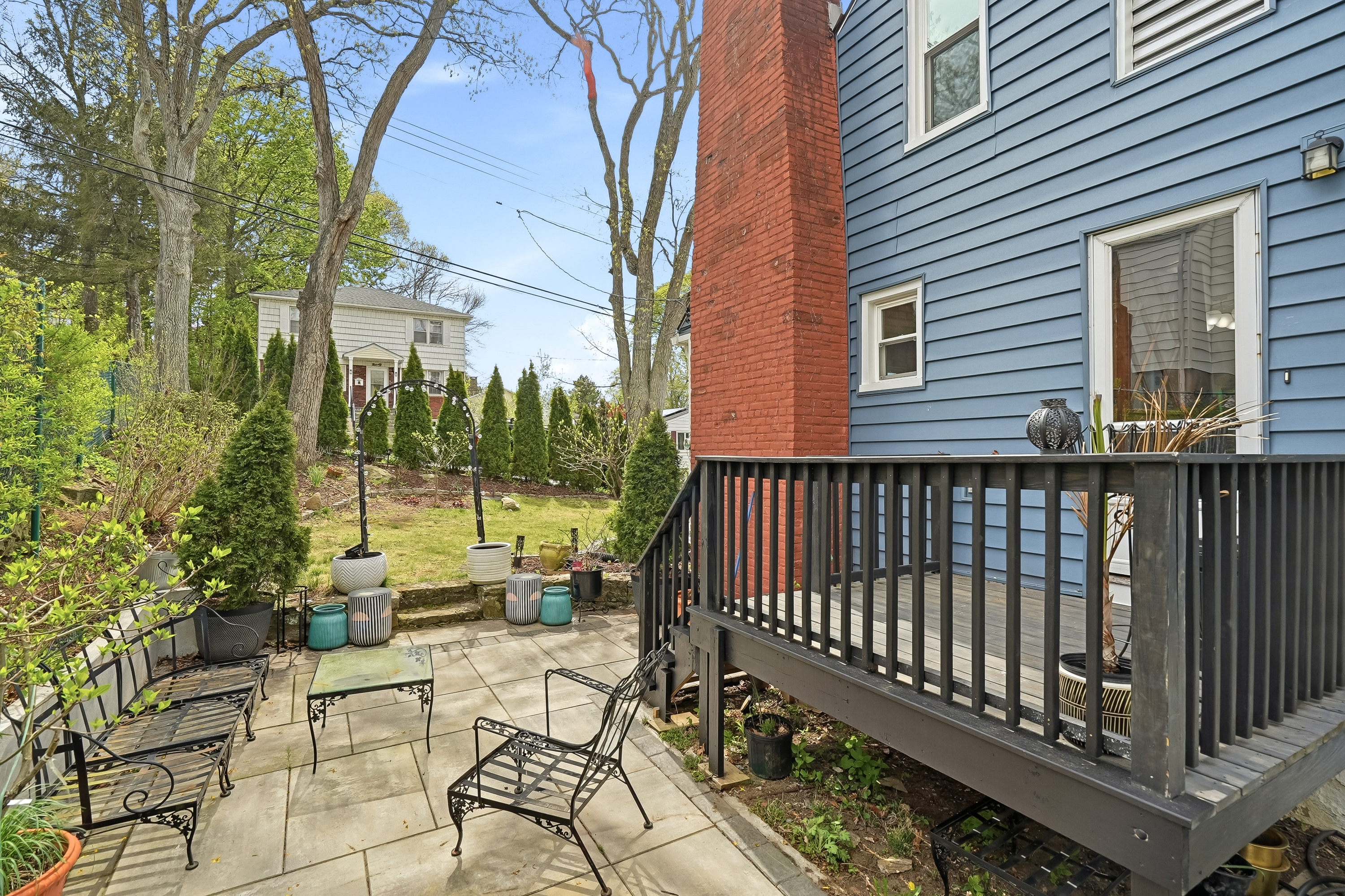  Adorable Cape Colonial in Manor Woods - 物件實景