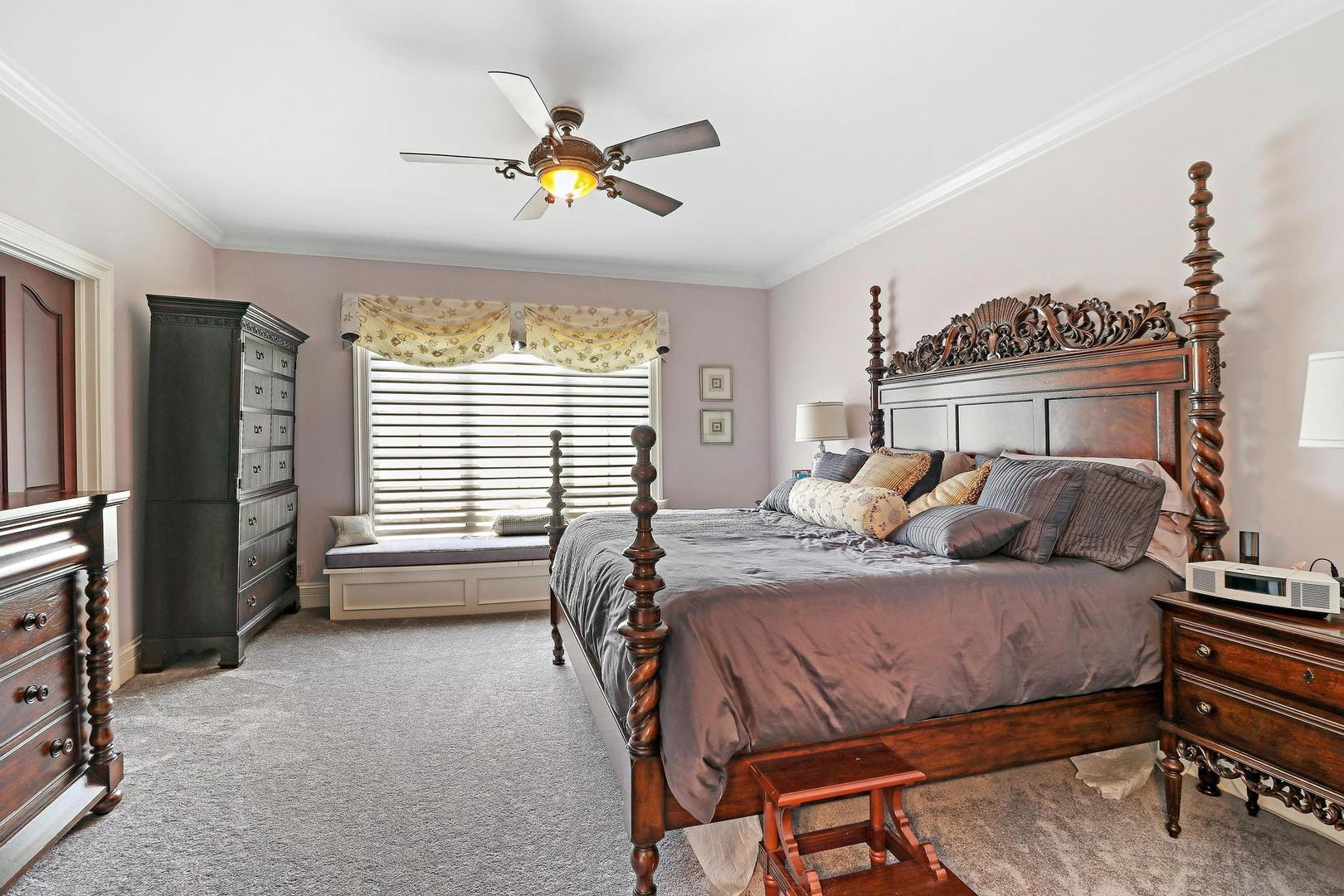 Barrington, Illinois, 60010, United States, 5 Bedrooms Bedrooms, ,9 BathroomsBathrooms,Residential,For Sale,1838006