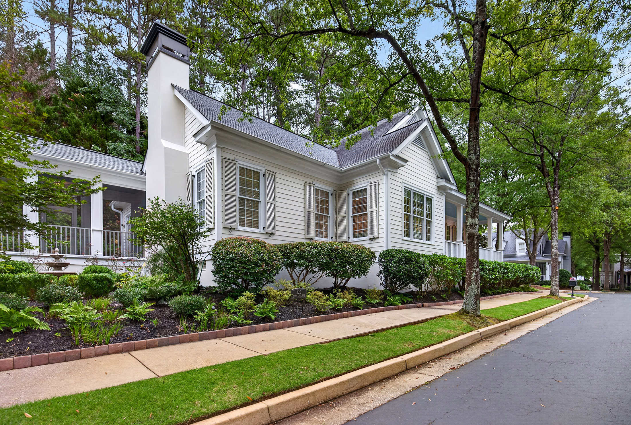  Lovely Home on Large Parkside Estate Lot in Beautiful North Cove - 物件實景