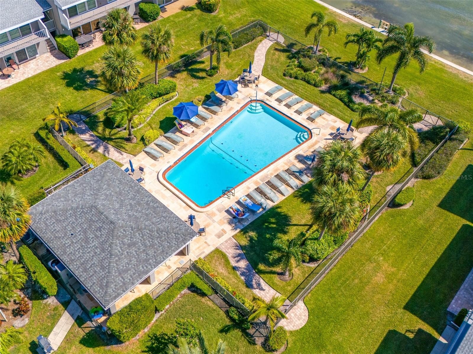 CLEARWATER BEACH, Florida, 33767, United States, 2 Bedrooms Bedrooms, ,2 BathroomsBathrooms,Residential,For Sale,1914241
